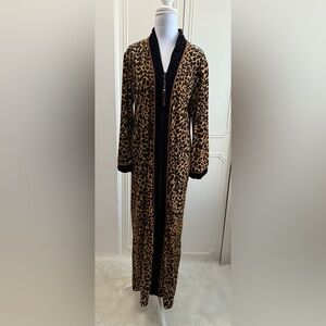 Vintage Diamond Tea Leopard Night Gown